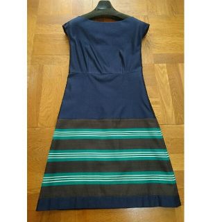 PRADA(ワンピース ・ グリーン・カーキ/緑色系)のフリマ PRADA(ワンピース ・ グリーン・カーキ/緑色系)のフリマ