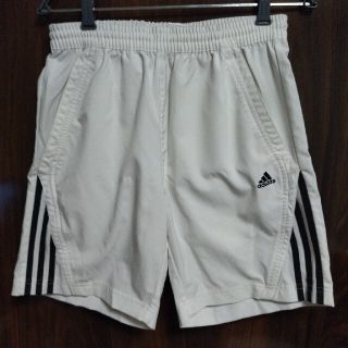 アディダス(adidas)のAdidas　スポーツウェア（ボトムス）(ショートパンツ)