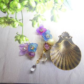 ハンドメイドピアス/イヤリング　紫陽花(イヤリング)