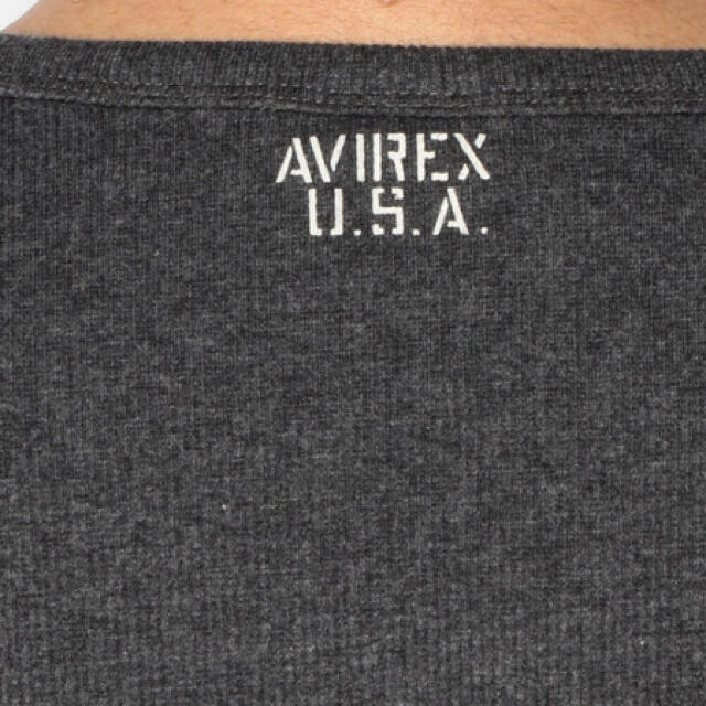 AVIREX(アヴィレックス)の新品アヴィレックスLサイズVネック定番ロンティー！ メンズのトップス(Tシャツ/カットソー(七分/長袖))の商品写真