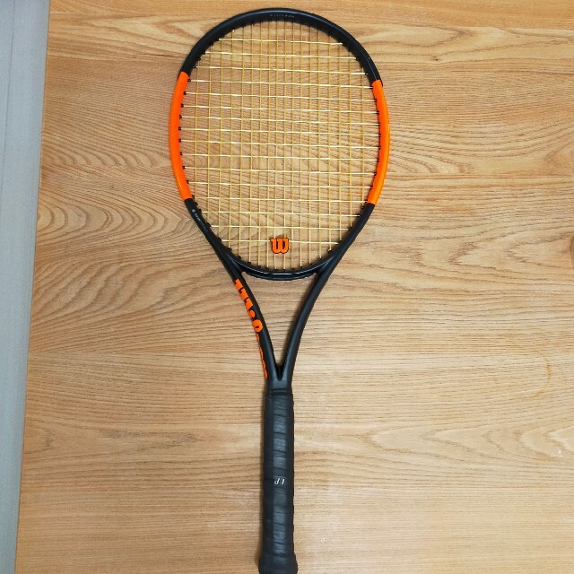 wilson(ウィルソン)の田中亮様　ウイルソン 硬式　テニスラケット バーン100LS BURN スポーツ/アウトドアのテニス(ラケット)の商品写真