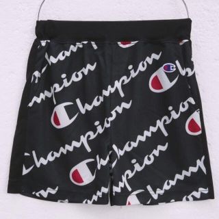 チャンピオン(Champion)の新品未使用品★チャンピオン★ショートパンツ★サイズ150★メッシュ★ロゴ総柄★(パンツ/スパッツ)