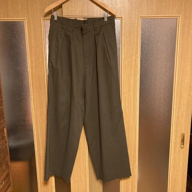Yohji Yamamoto(ヨウジヤマモト)のm’s braque  TUCKED WIDE PANTS メンズのパンツ(スラックス)の商品写真