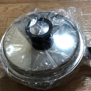 新品、未使用　アムウェイ　ソースパン中　片手鍋(鍋/フライパン)