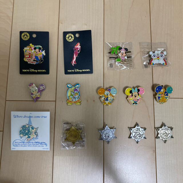 新品未開封 ディズニーランド スペースマウンテン ピンバッジ