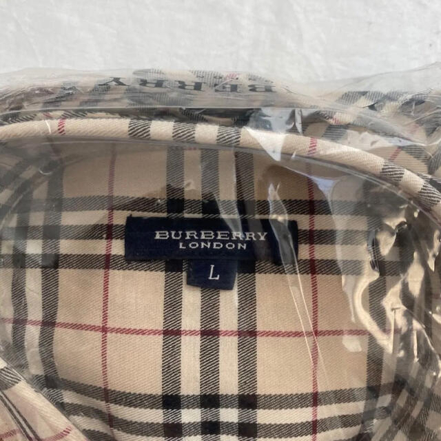 BURBERRY(バーバリー)の【新品未使用・タグ付き】バーバリー　シャツ レディースのトップス(シャツ/ブラウス(長袖/七分))の商品写真