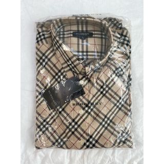 バーバリー(BURBERRY)の【新品未使用・タグ付き】バーバリー　シャツ(シャツ/ブラウス(長袖/七分))