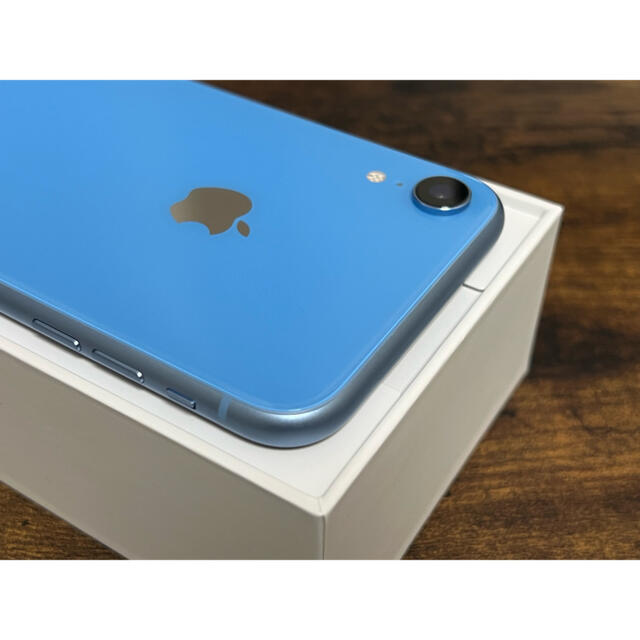 iPhone XR ブルー 64GB docomo 美品