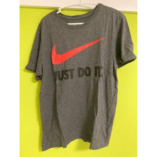 ナイキ(NIKE)のNIKE tシャツ(Tシャツ/カットソー(半袖/袖なし))