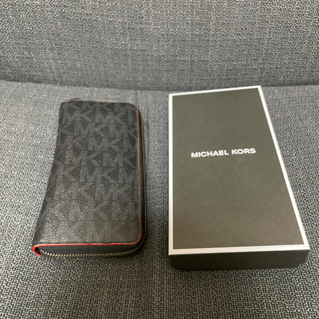 Michael Kors(マイケルコース)の専用 メンズのファッション小物(長財布)の商品写真