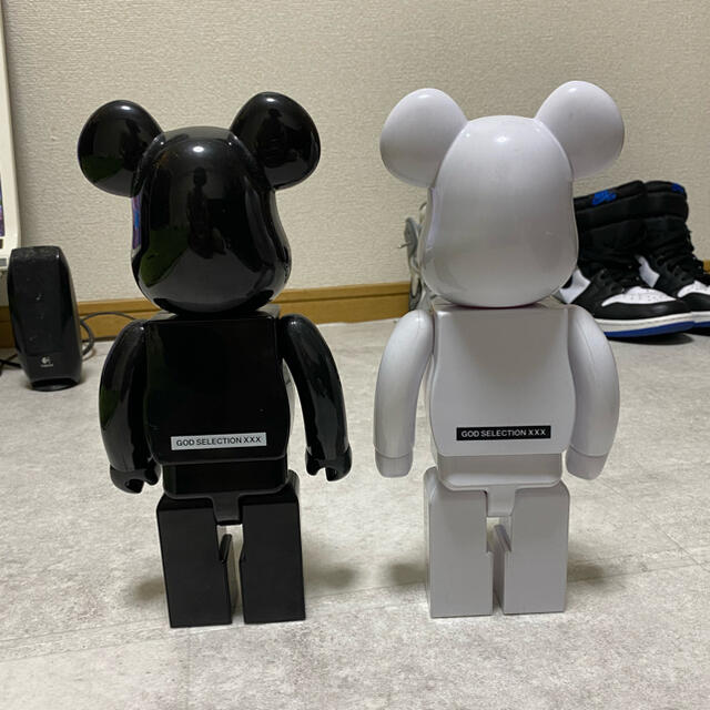 本日限定値下げ god selection xxx ベアブリック 400%