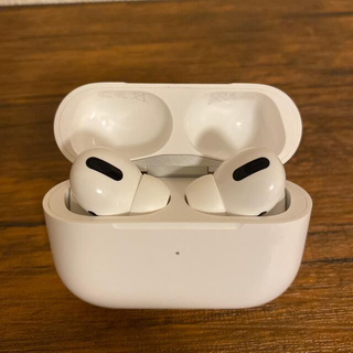 アップル(Apple)のair pods pro  (正規品)(ヘッドフォン/イヤフォン)