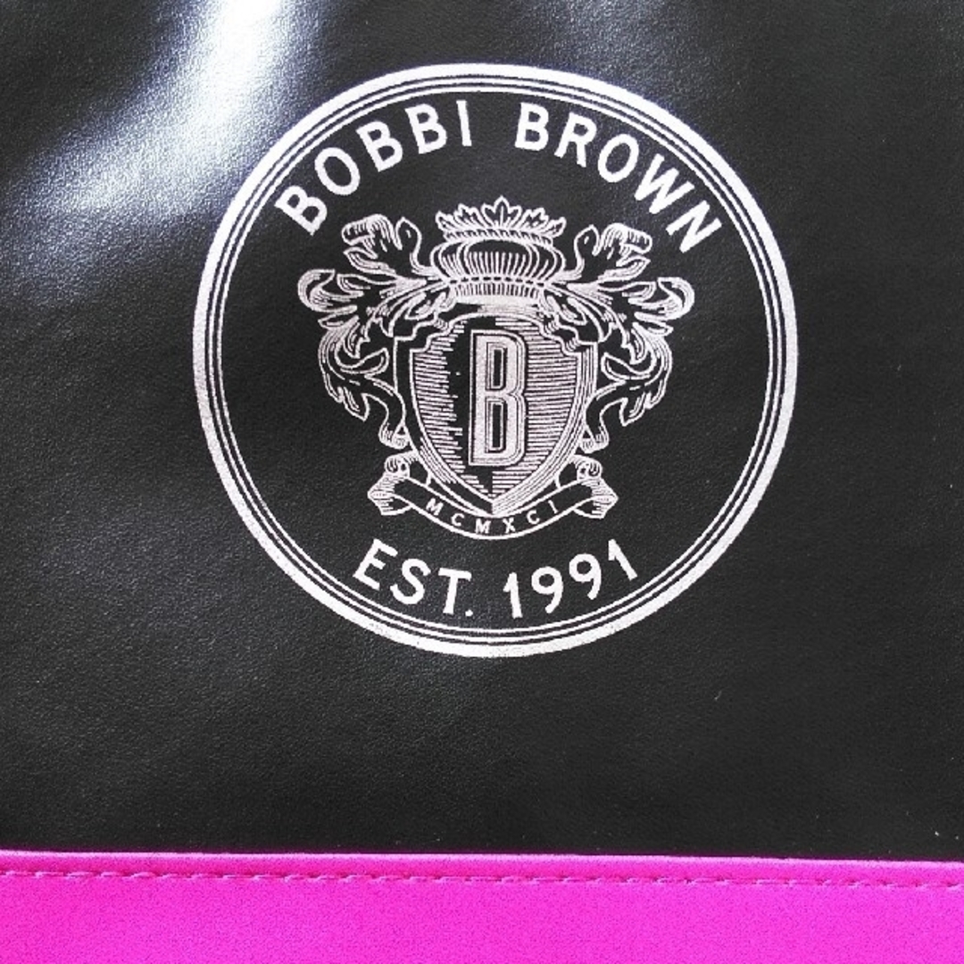 BOBBI BROWN(ボビイブラウン)のBOBBI BROWN  マルチポーチ レディースのファッション小物(ポーチ)の商品写真