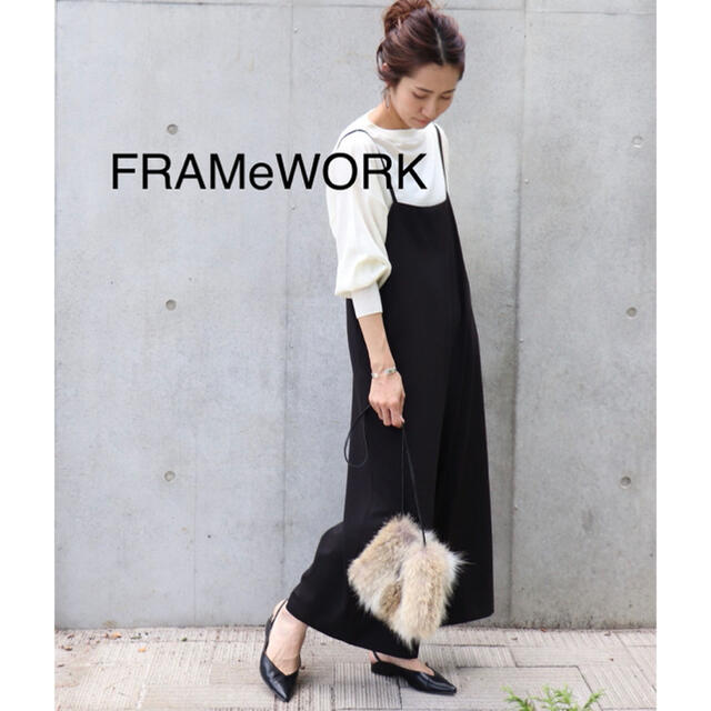 FRAMeWORK(フレームワーク)のフレームワーク　FRAMeWORK  サロペット　ブラック レディースのパンツ(サロペット/オーバーオール)の商品写真