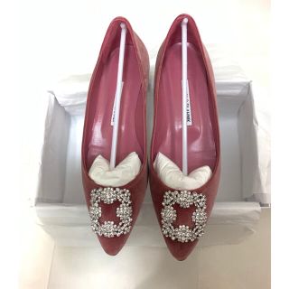 マノロブラニク(MANOLO BLAHNIK)のジャンジャン様専用☆マノロブラニク　ハンギシ　フラット　ベルベット(ハイヒール/パンプス)