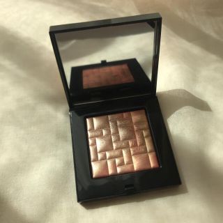 ボビイブラウン(BOBBI BROWN)のボビイブラウン　ハイライティングパウダー　L01 ローズゴールド(チーク)