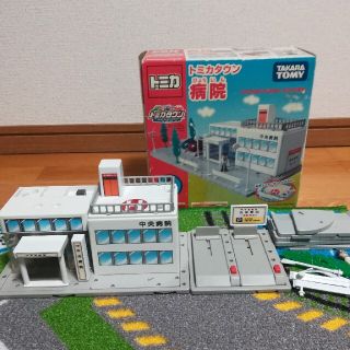 タカラトミー(Takara Tomy)のトミカ トミカタウン 病院(ミニカー)