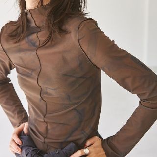 トゥデイフル(TODAYFUL)のTODAYFUL Marble Turtle Tops(カットソー(長袖/七分))