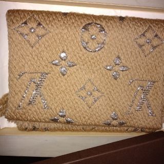 ルイヴィトン(LOUIS VUITTON)のルイヴィトン△マフラー(マフラー/ショール)