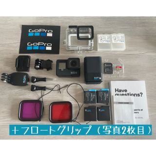 ゴープロ(GoPro)のGopro hero7 セット☆届いてすぐ使える☆送料込☆バッテリー4つ付(コンパクトデジタルカメラ)