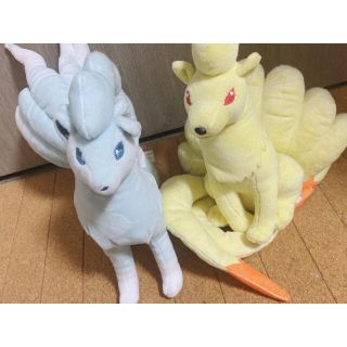 ポケモン(ポケモン)のポケモンセンター ぬいぐるみ キュウコン アローラ(ぬいぐるみ)