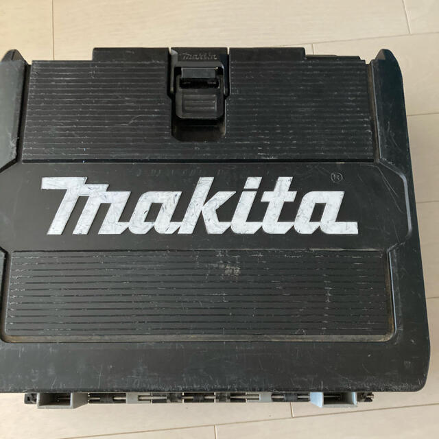 自動車/バイクマキタ　makita TD171D 充電式インパクトドライバー