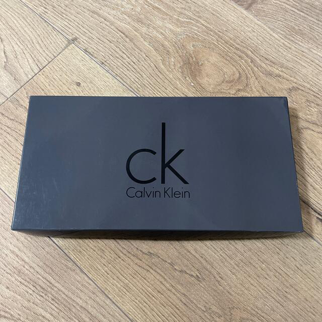 Calvin Klein(カルバンクライン)のカルバンクライン　バーバリー　ハンカチ3枚セット　形態安定 メンズのファッション小物(ハンカチ/ポケットチーフ)の商品写真