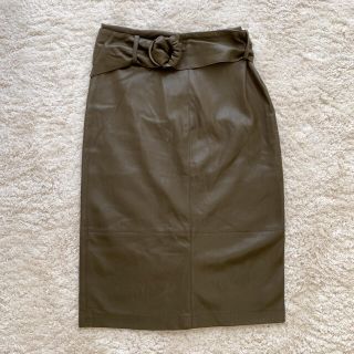 ザラ(ZARA)のレザースカート　タイトスカート(ひざ丈スカート)