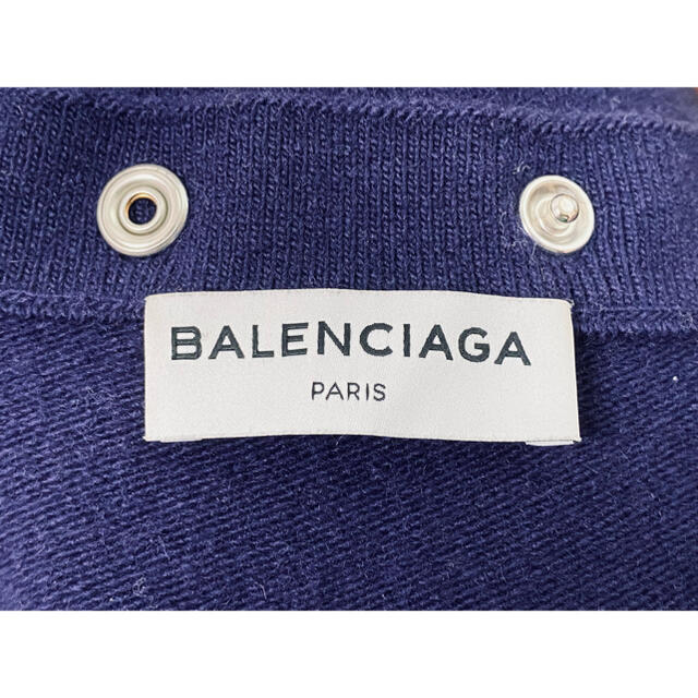 Balenciaga(バレンシアガ)の【人気】BALENCIAGA PARIS イタリア製  Vネック セーター　34 メンズのトップス(ニット/セーター)の商品写真