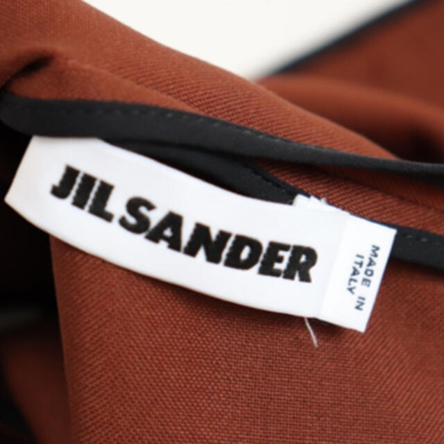 Jil Sander(ジルサンダー)の極美品 Jil sander ジルサンダー アシンメトリー トップス レディースのトップス(シャツ/ブラウス(半袖/袖なし))の商品写真