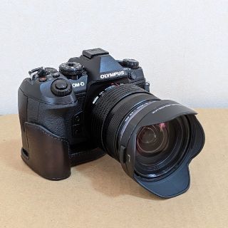 オリンパス(OLYMPUS)のオリンパス　OM-D E-M1 Mark Ⅱ　12-40 pro他レンズセット(ミラーレス一眼)