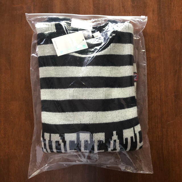 UNDEFEATED(アンディフィーテッド)のUndefeated Sweater 黒白L メンズのトップス(パーカー)の商品写真
