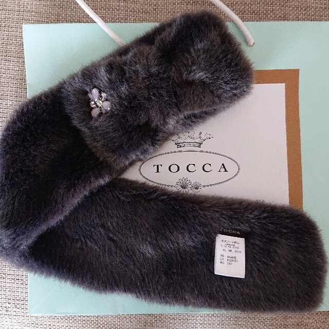 TOCCA(トッカ)の【美品】TOCCAファーティペット(ブローチ付) レディースのファッション小物(マフラー/ショール)の商品写真