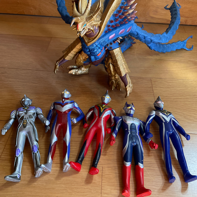 ウルトラマン Uキラーザウルス