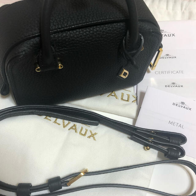 DELVAUX  デルヴォー　クールボックス　ナノ　ショルダー