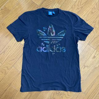 アディダス(adidas)のadidas Tシャツ(Tシャツ/カットソー(半袖/袖なし))