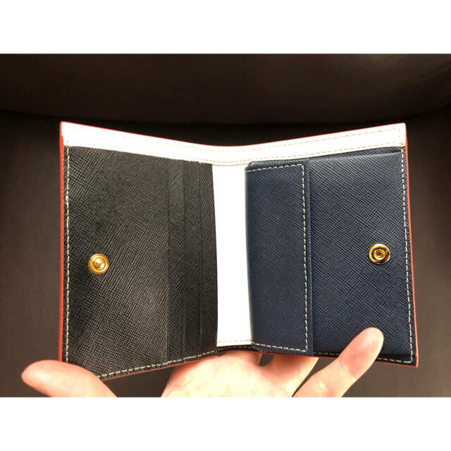 Marni(マルニ)の♡りこ♡様専用【新品】MARNI 2つ折り財布 レディースのファッション小物(財布)の商品写真