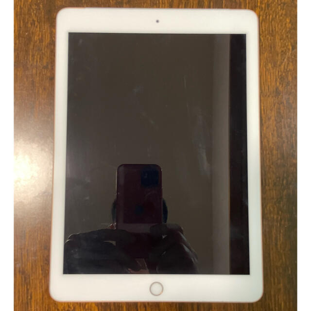 【美品】iPad 第6世代 WIFI Cellular Gold 32Gタブレット