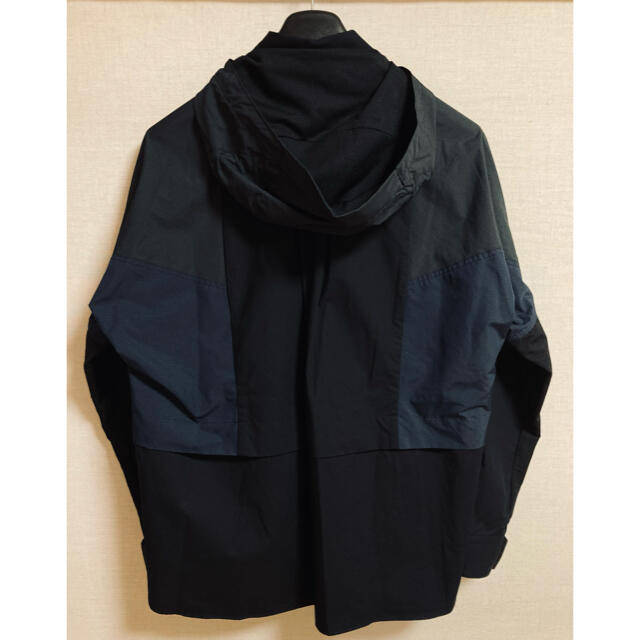 sacai(サカイ)のsacai サカイ COTTON POPLIN SHIRT (BLACK) メンズのジャケット/アウター(ナイロンジャケット)の商品写真