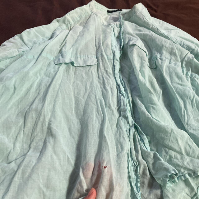 Sisley(シスレー)のSisley エメラルドグリーン　5-7部袖くらい レディースのトップス(シャツ/ブラウス(長袖/七分))の商品写真