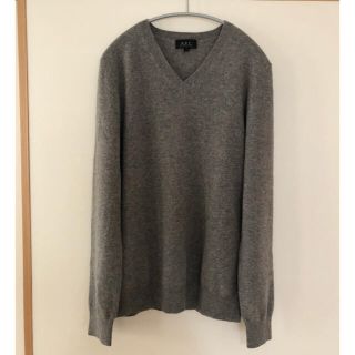 アーペーセー(A.P.C)のA.P.C カシミヤ100% Vネックニット(ニット/セーター)