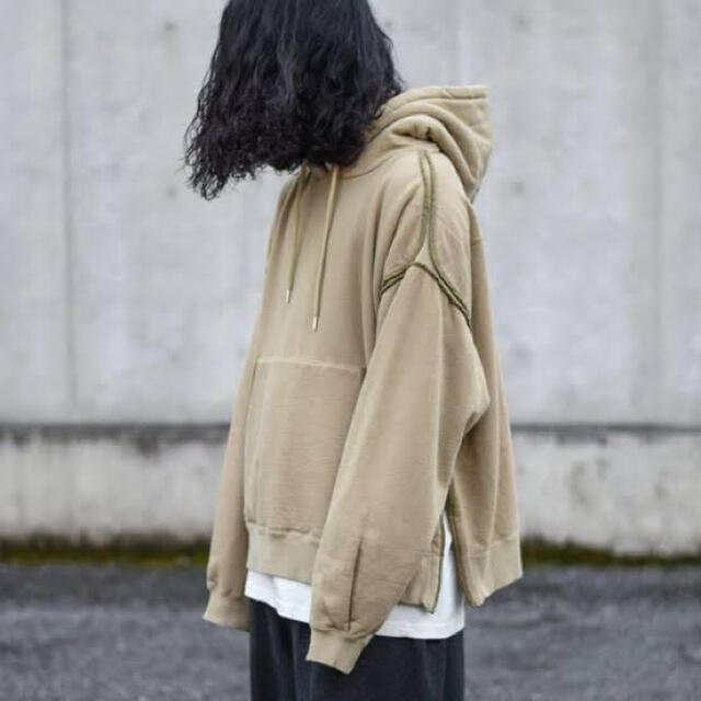 YOKE PIPING WIDE PARKA ヨーク　パーカー