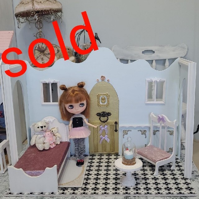 お城°*宮殿°*ベッドルーム*ドールハウス*ブライスやリカちゃんなどに | フリマアプリ ラクマ お城°*宮殿°*ベッドルーム*ドールハウス*ブライスやリカちゃんなどに | フリマアプリ ラクマ