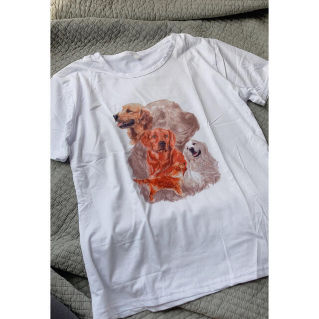 ひまわり様お取り置きゴールデンレトリバー　Tシャツ レディースのトップス(Tシャツ(半袖/袖なし))の商品写真
