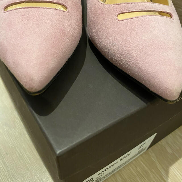 PELLICO(ペリーコ)のPELLICO アネッリ　スウェードパンプス　ピンク レディースの靴/シューズ(ハイヒール/パンプス)の商品写真