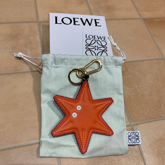 LOEWE(ロエベ)のロエベ　チャーム レディースのファッション小物(キーホルダー)の商品写真