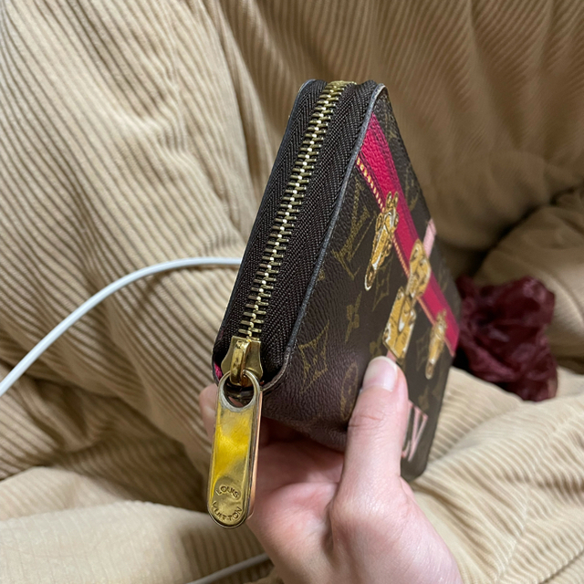 LOUIS VUITTON(ルイヴィトン)のVUITTON財布❤️❤️❤️値下げ レディースのファッション小物(財布)の商品写真