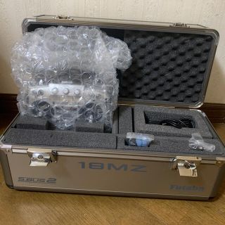 ラジコン飛行機　　Futaba   プロポ   18MZ(ホビーラジコン)