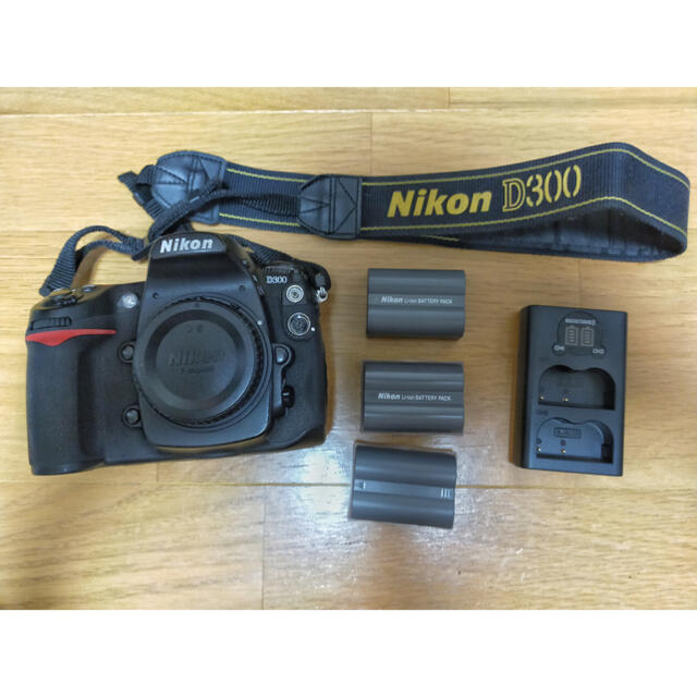 nikon D300 ニコン名機　おまけ付き