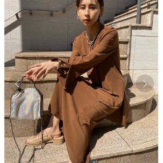 アメリヴィンテージ(Ameri VINTAGE)のAMERI BACK OPEN SET UP DRESS【S】(ロングワンピース/マキシワンピース)